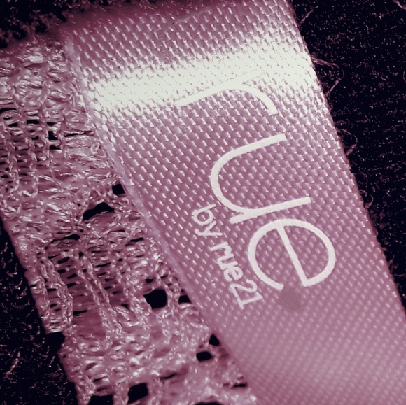 Bra - Picture 4 of 4